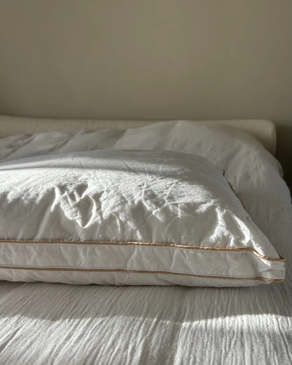 3-Chamber Bed Pillow ETNA High 50 x 60 cm Duck Feathers and Down White_1056980