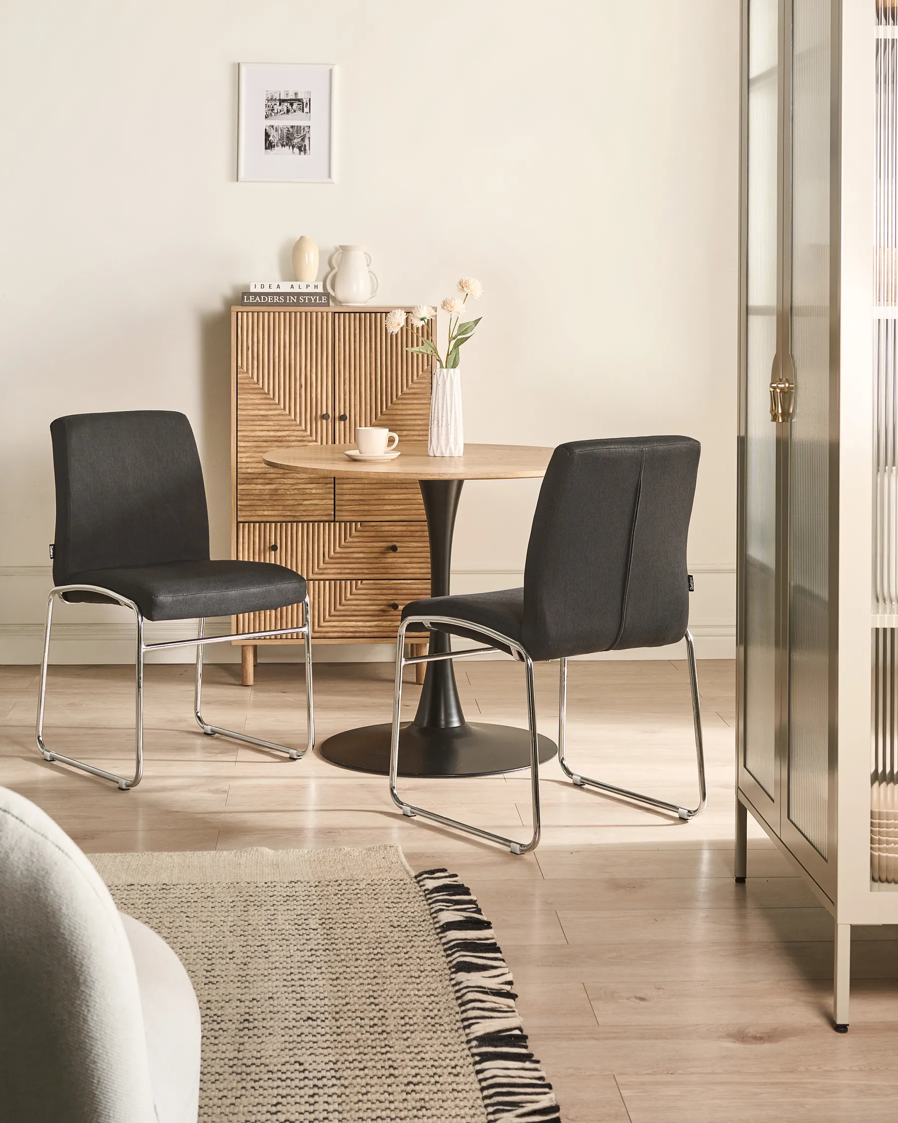 Ruokatuolisetti 2 kpl LECCO Kangas Musta_1044687