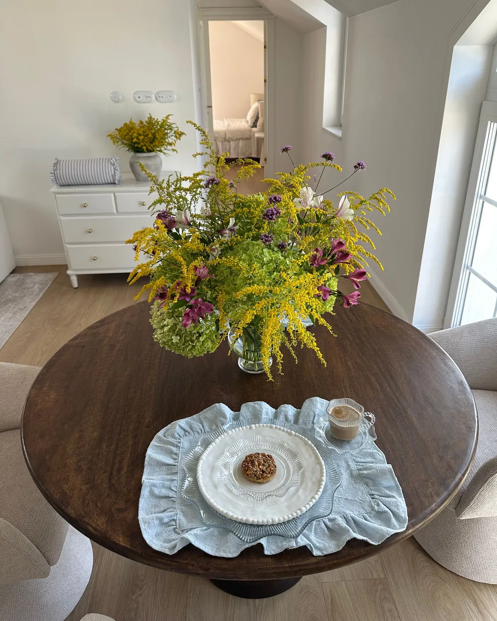 Dining Table SILVON Dark Brown 120 cm 120 cm Mango Wood_1156228