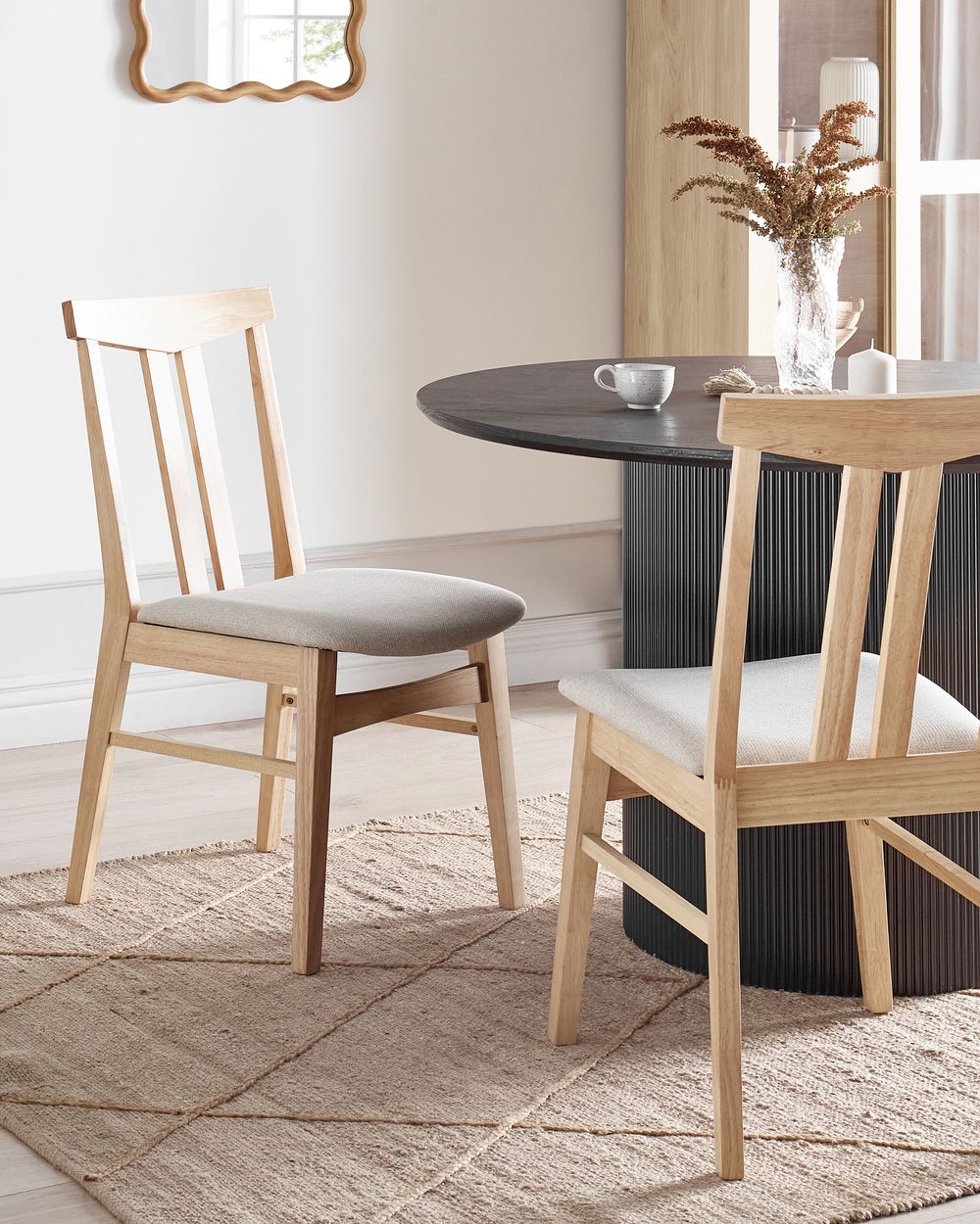 Set med 2 matstolar AVALON Trä Ljusbeige