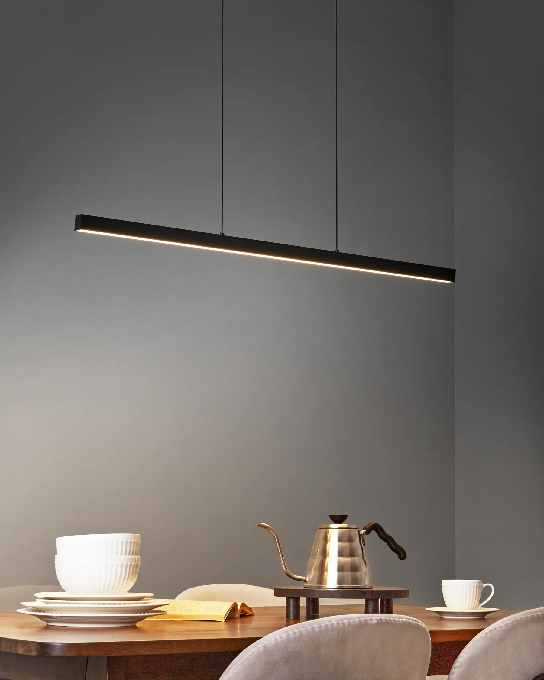 LED-riippuvalaisin CANDELERO kaukosäätimellä Musta_965189