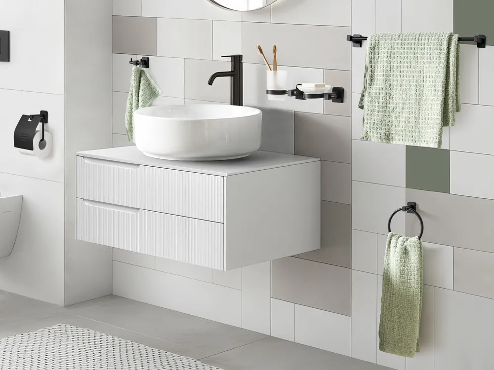 6-Piece Bathroom Hardware Set POCONE with Towel Bars and Hooks Black_1080437