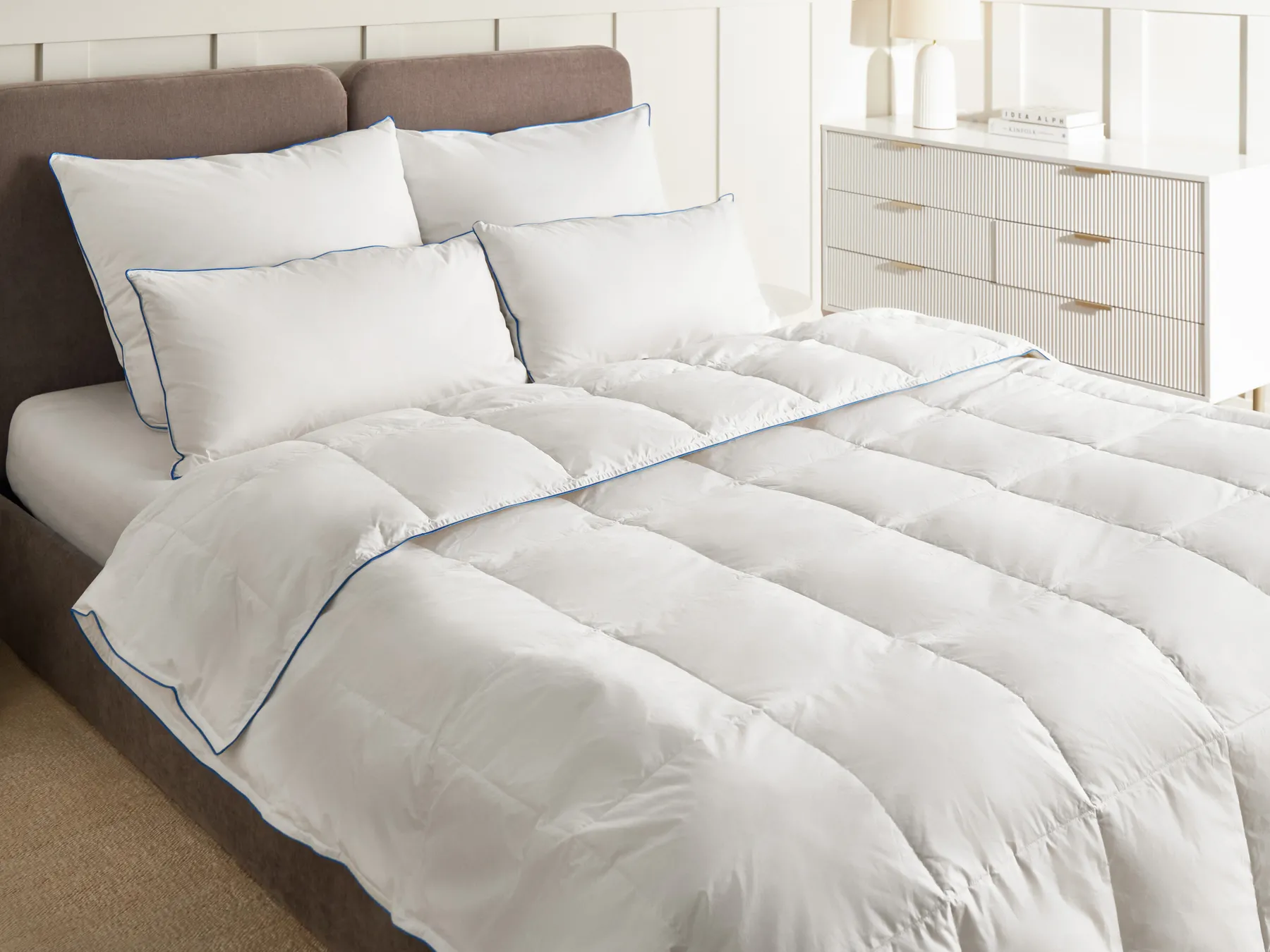 Duvet Duck Feathers and Down 6 TOG Light Warm CERVINO 200 x 200 cm_1023437