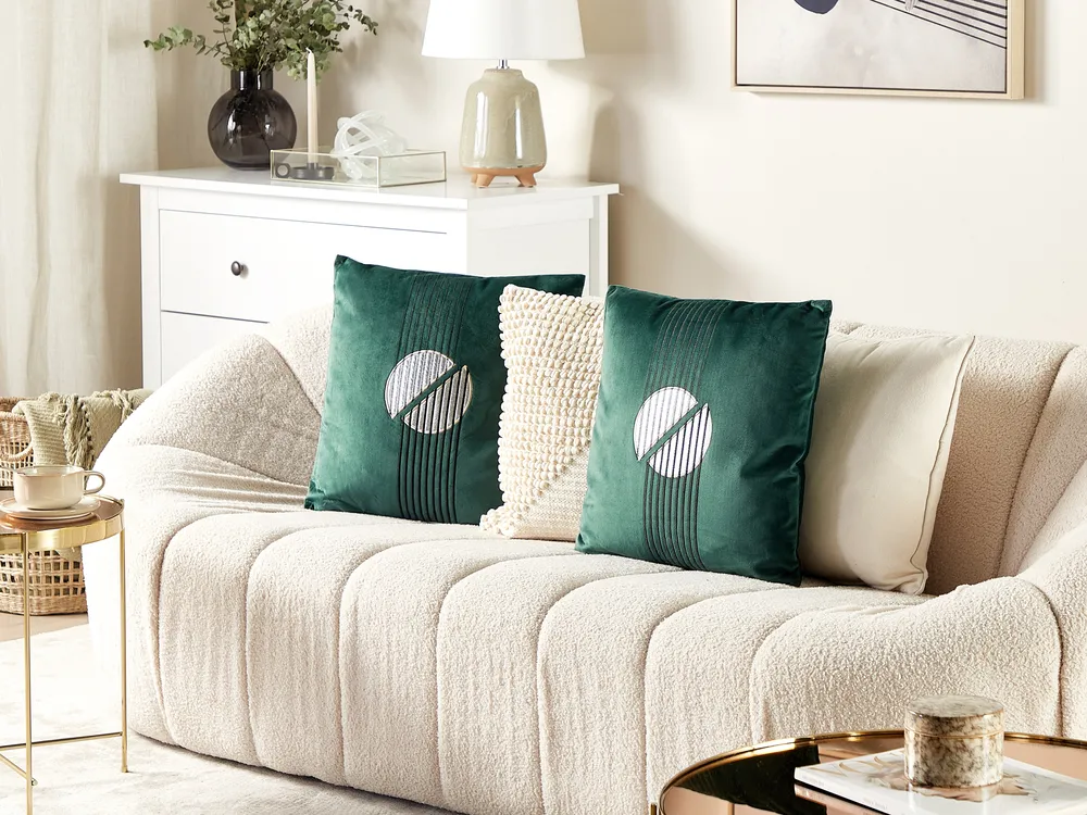 Set of 2 Decorative Cushions CEROPEGIA 45 x 45 cm Velvet Emerald Green Geometric Pattern
