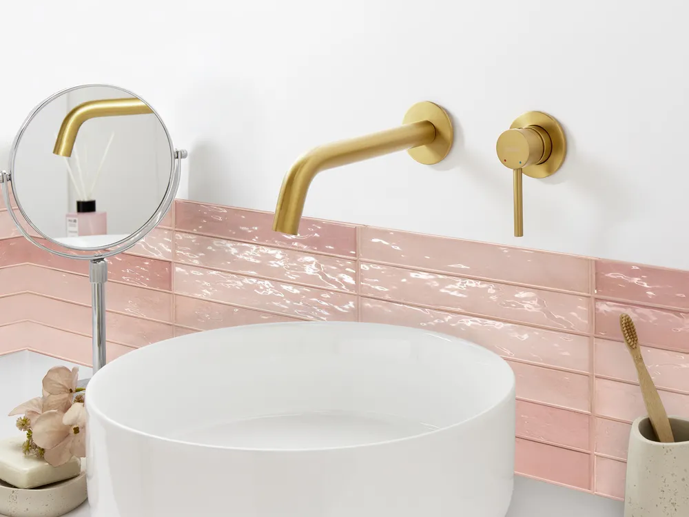 Wall Mounted Basin Mixer Tap TRAFUL Brass Gold