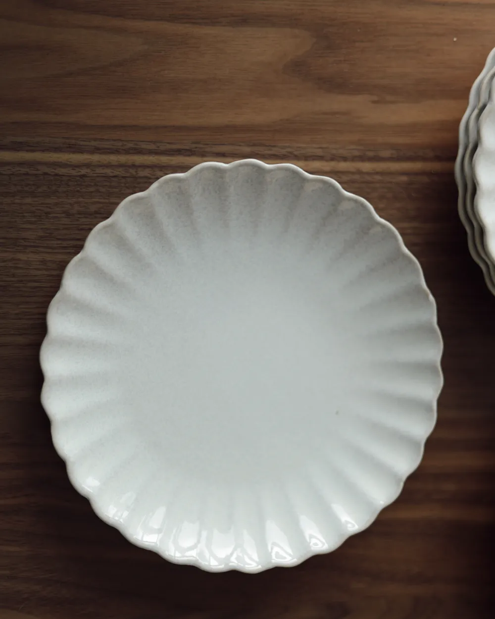 Set of 8 Side Plates NETTLE Stoneware Off-White_1035914