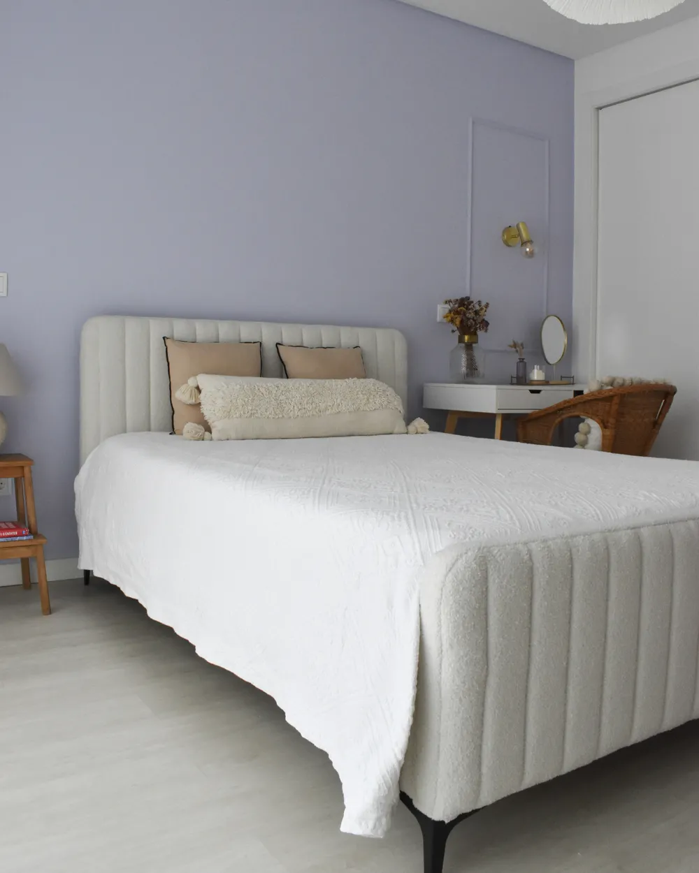 Bed Boucle LUNAN 140 x 200 cm (EU Double) Off-White_983413
