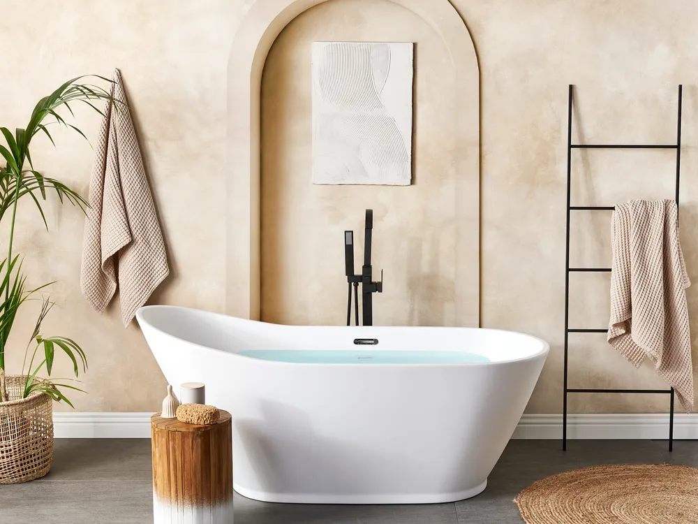 Freestanding Bathtub LONDRINA 1700 x 750 mm White