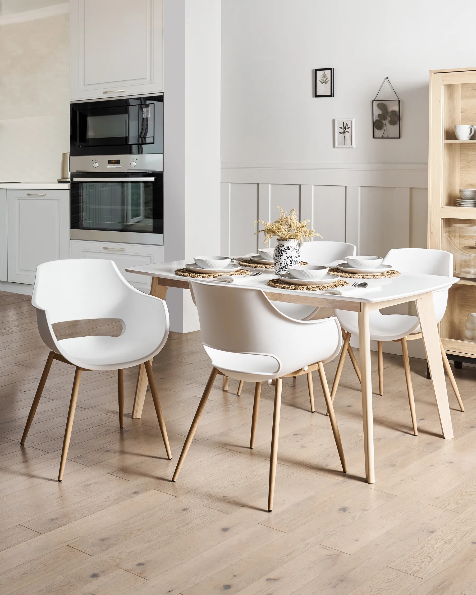 Set of 4 Dining Chairs MILLERS White_948939