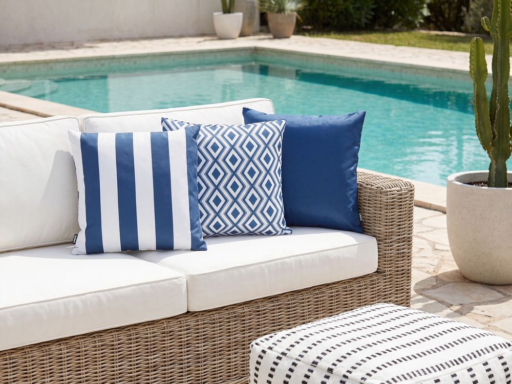 Set med 3 utomhusdynor DEUTZIA Geometriskt tryck 45 x 45 cm Marinblå