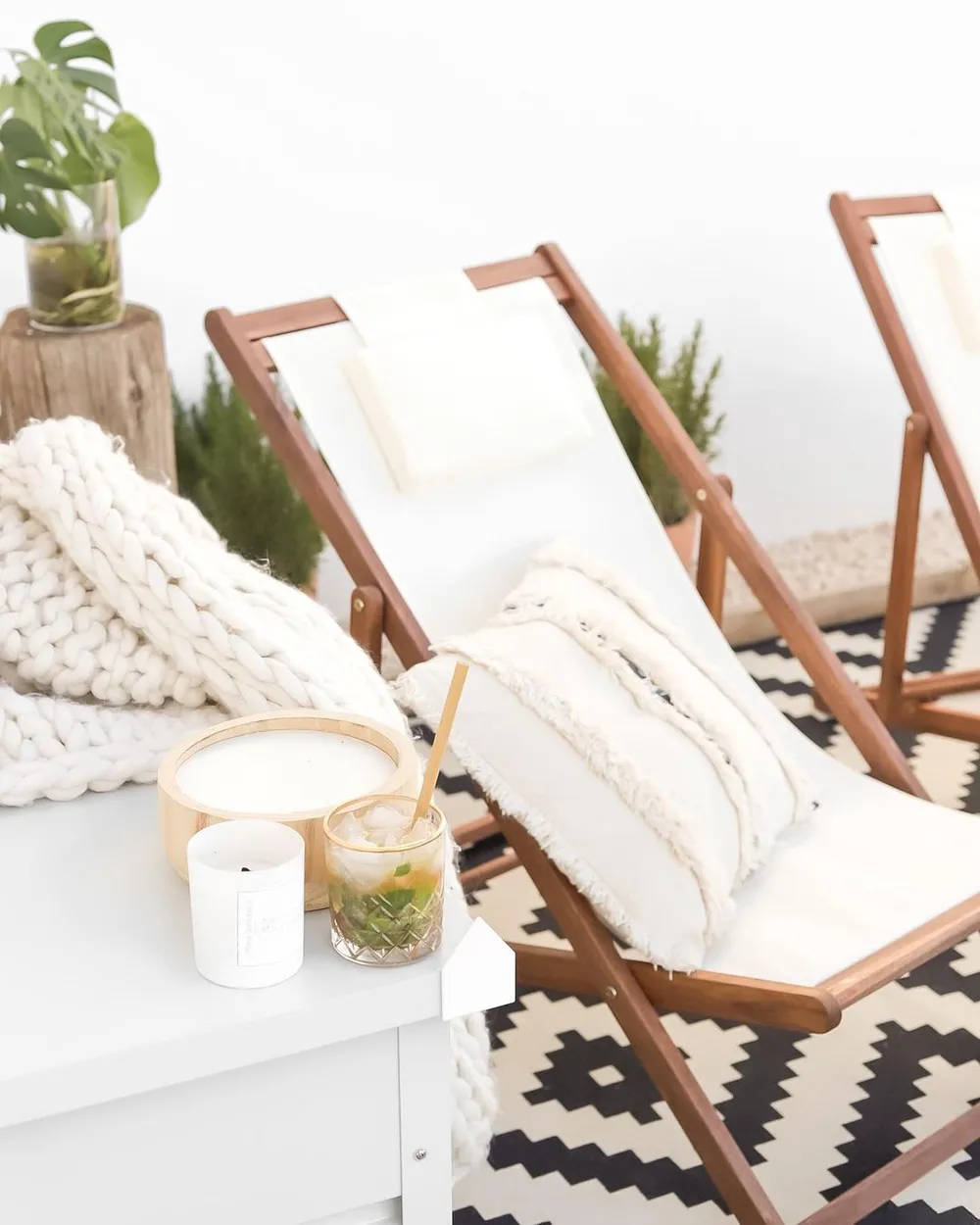 Folding Deck Chair AVELLINO Acacia Wood Off-White_802756