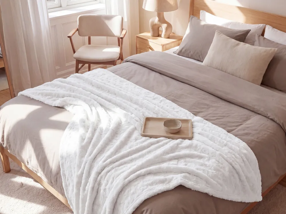 Bedspread KANDILLI 150 x 200 cm Off-White
