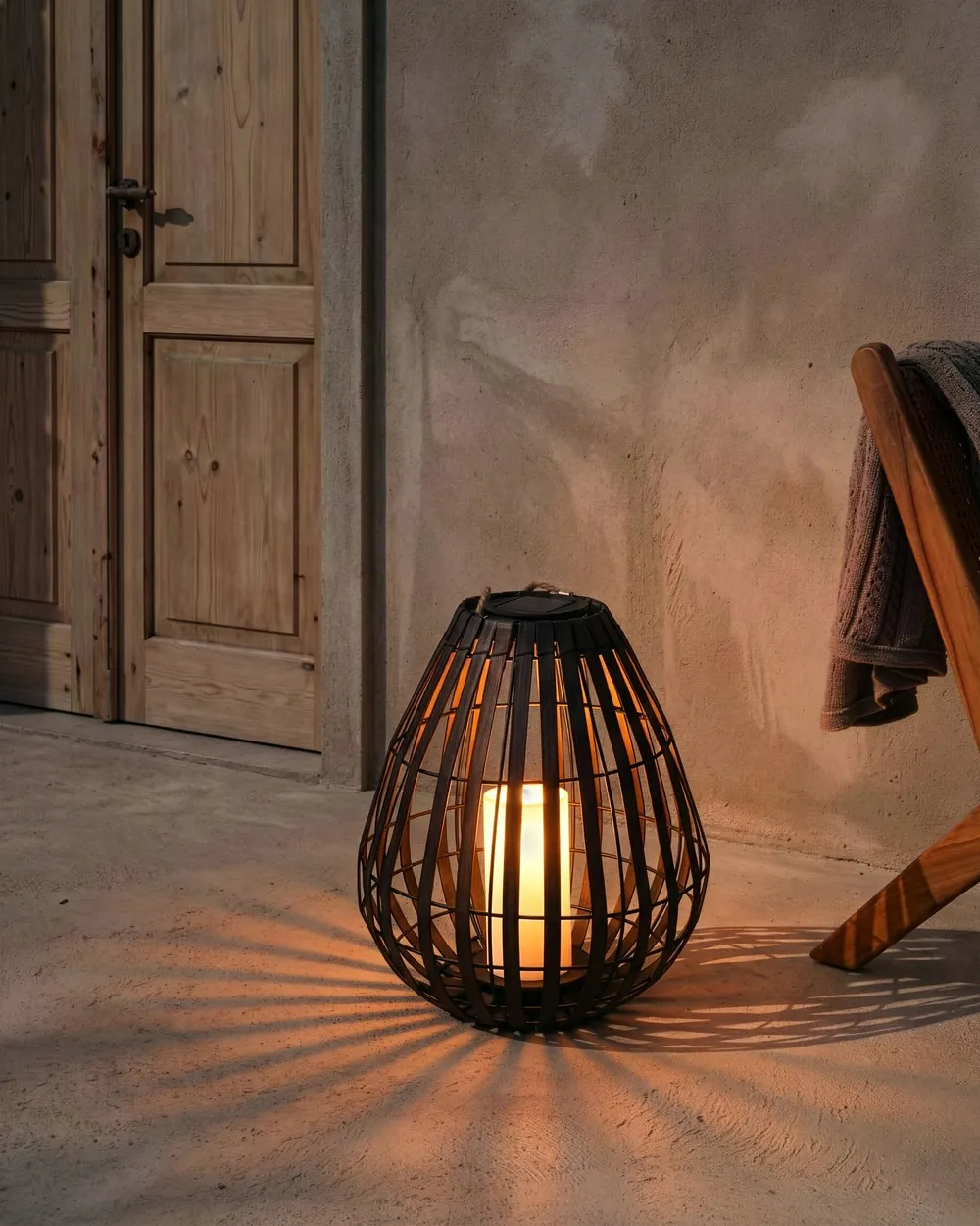 Solar Powered Lantern LUFUPA 61 cm Dark Brown