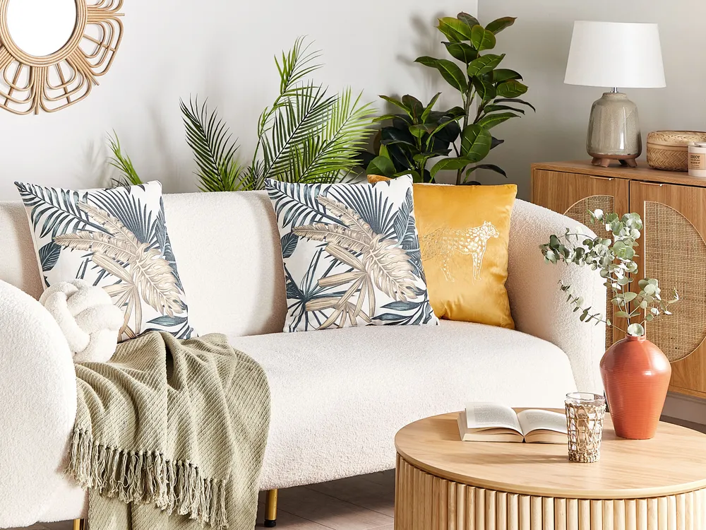 Set of 2 Decorative Cushions TAGETES 45 x 45 cm Multicolour Plant Pattern