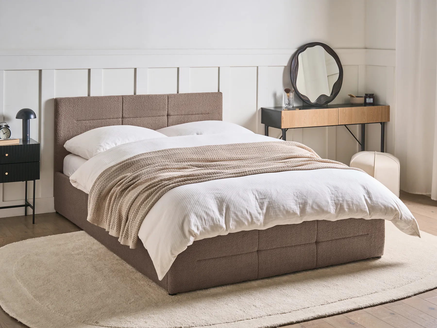 Ottoman Bed MASSOGNES Boucle Taupe 140 x 200 cm_1030443