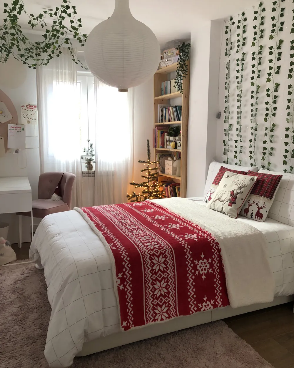 Set med 2 prydnadskuddar ROBBIE 45 x 45 cm Röd Julmotiv_884104
