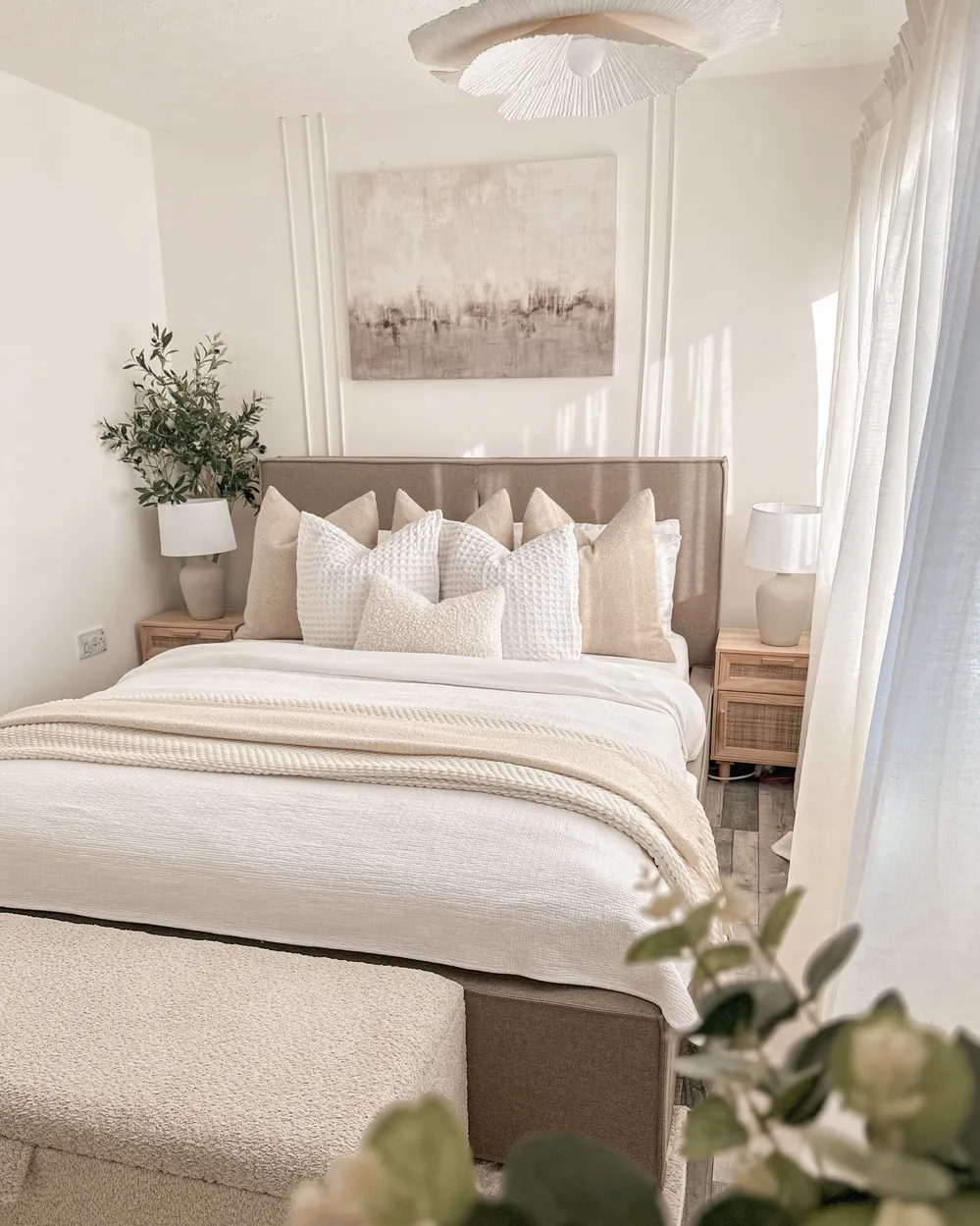 Ottoman Bed MOISSAC Fabric Taupe 180 x 200 cm (EU Super King)_953945
