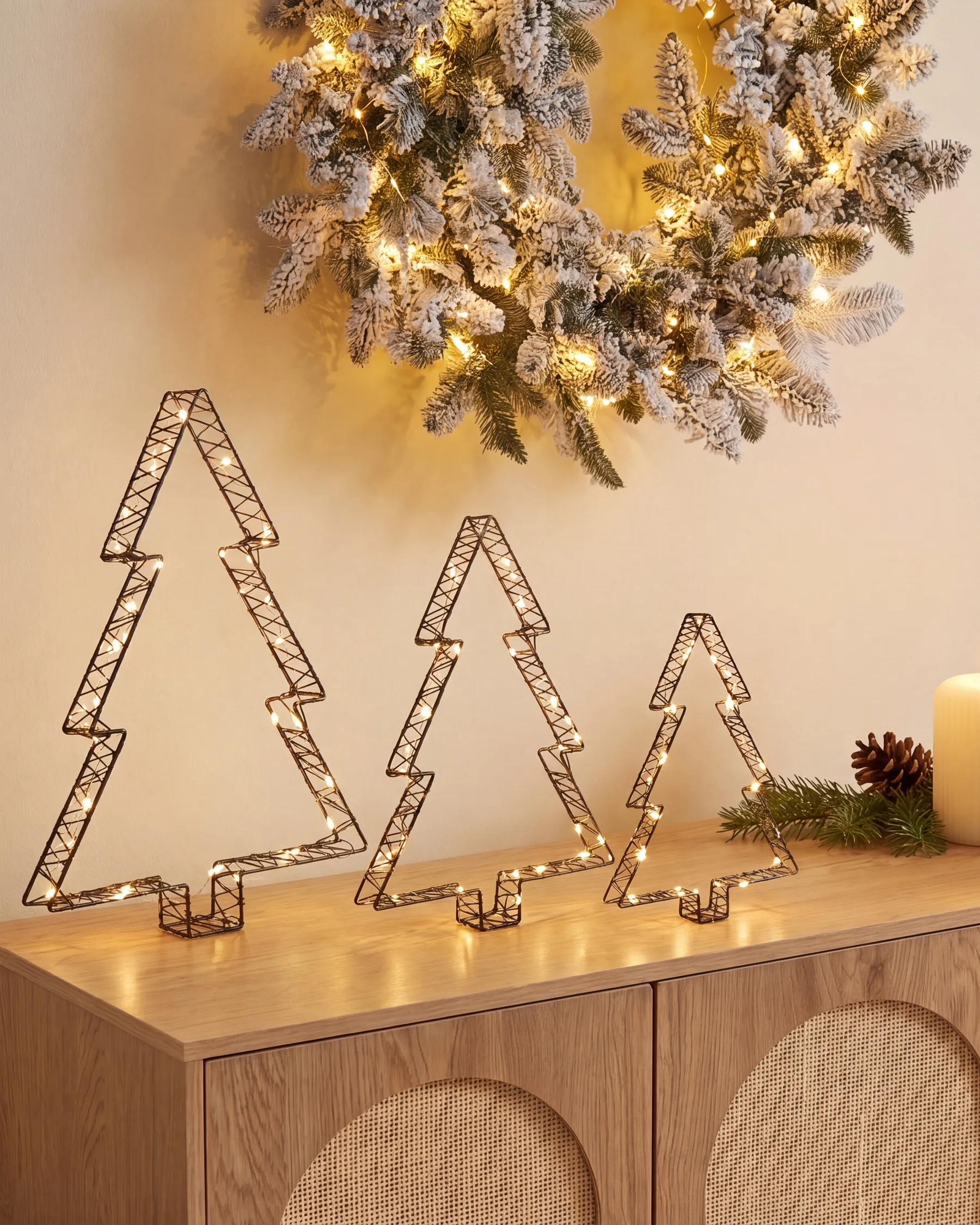 Outdoor Decoration LED LOFSEN 45/35/25 cm Christmas Tree Black_1020724