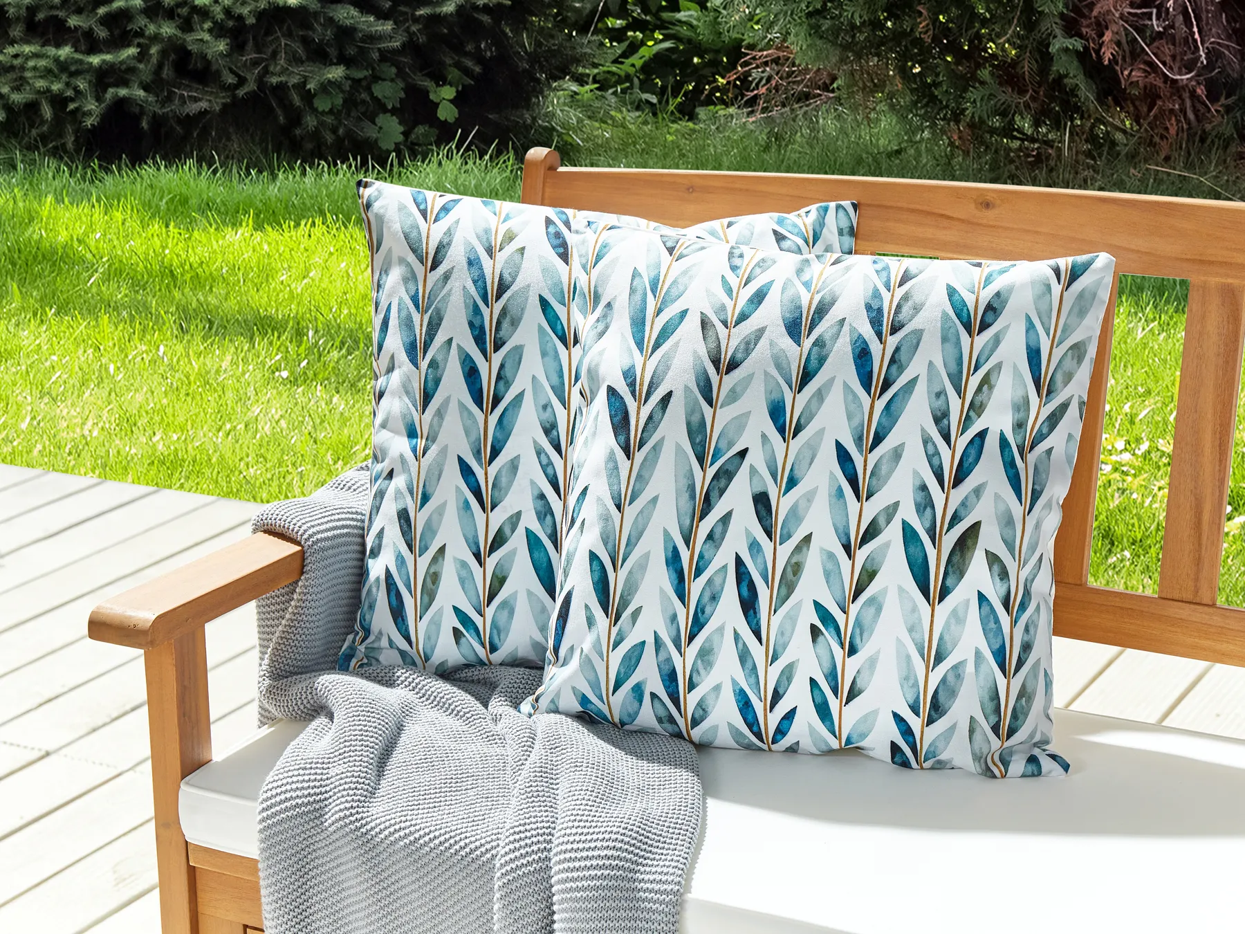 Set of 2 Outdoor Cushions LOANO Plant Pattern 45 x 45 cm Green_881295
