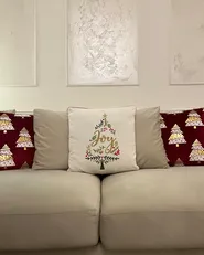 Set med 2 prydnadskuddar GOLDSPRUCE 45 x 45 cm Sammet Röd Julmotiv_957142