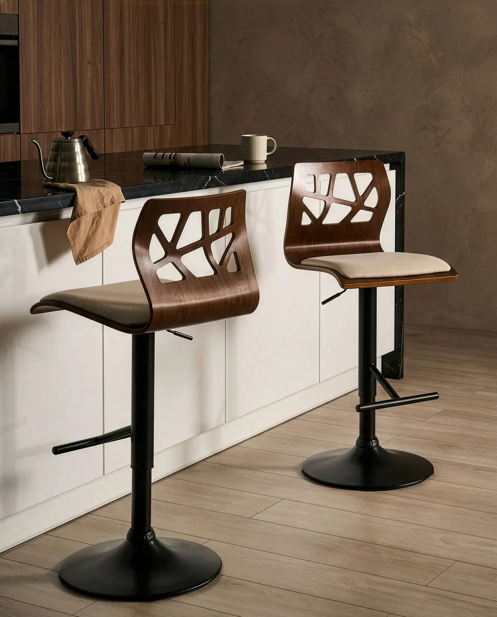 Set of 2 Bar Chairs PETERSBURG Faux Leather Beige/ Black