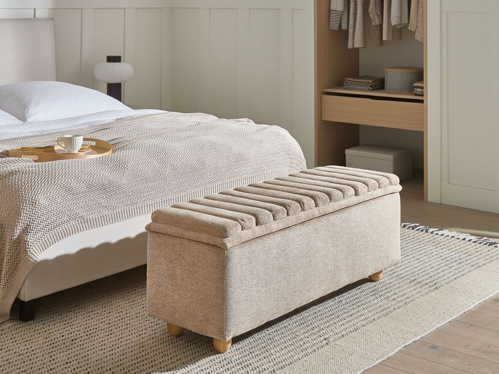 Polstret oppbevaringsbenk SALIDA Beige