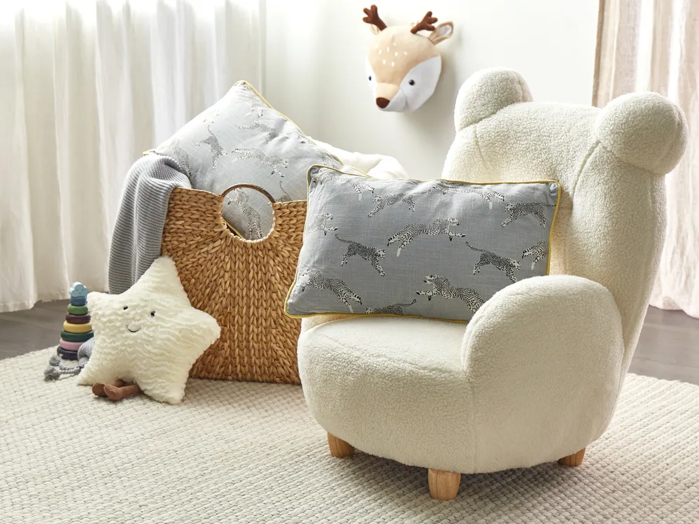 Set of 2 Decorative Cushions ARALES 30 x 50 cm Cotton Light Grey Animal Pattern_893081