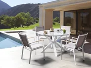 Garden Dining Table MALETTO 120 cm 120 cm Glass White_956882