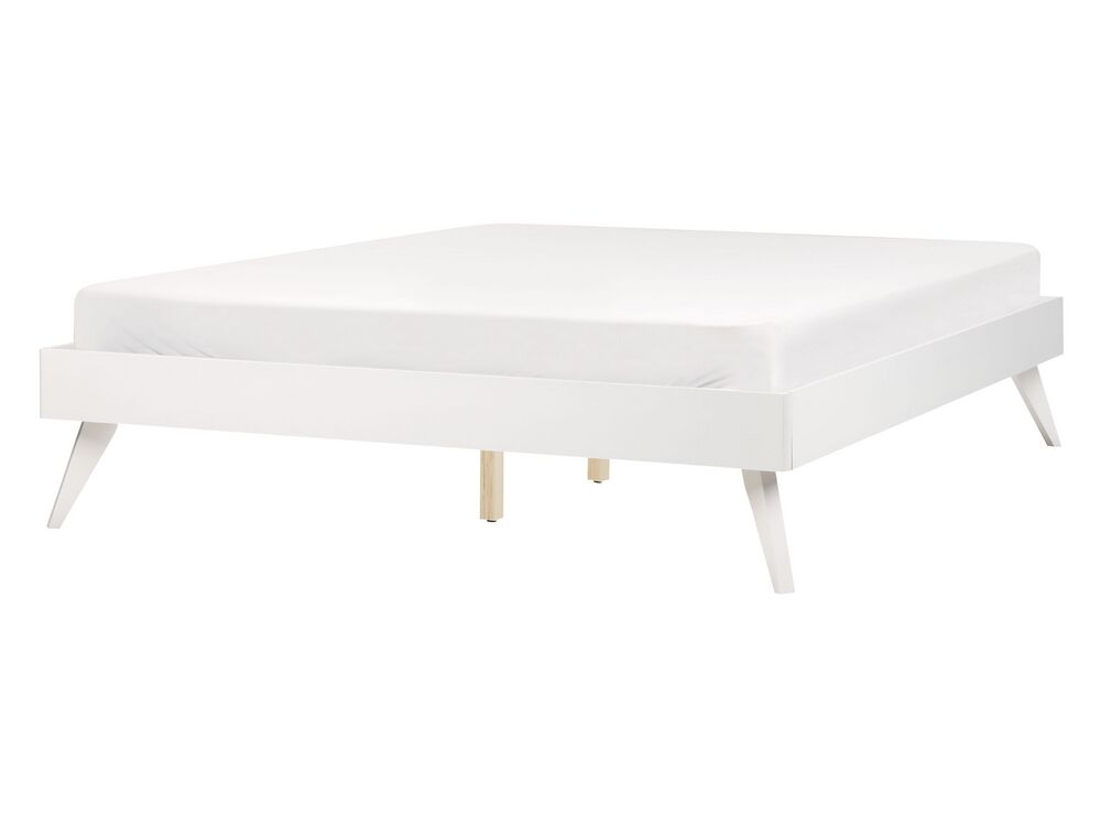 Seng uten sengegavl BERRIC 140 x 200 cm Hvit