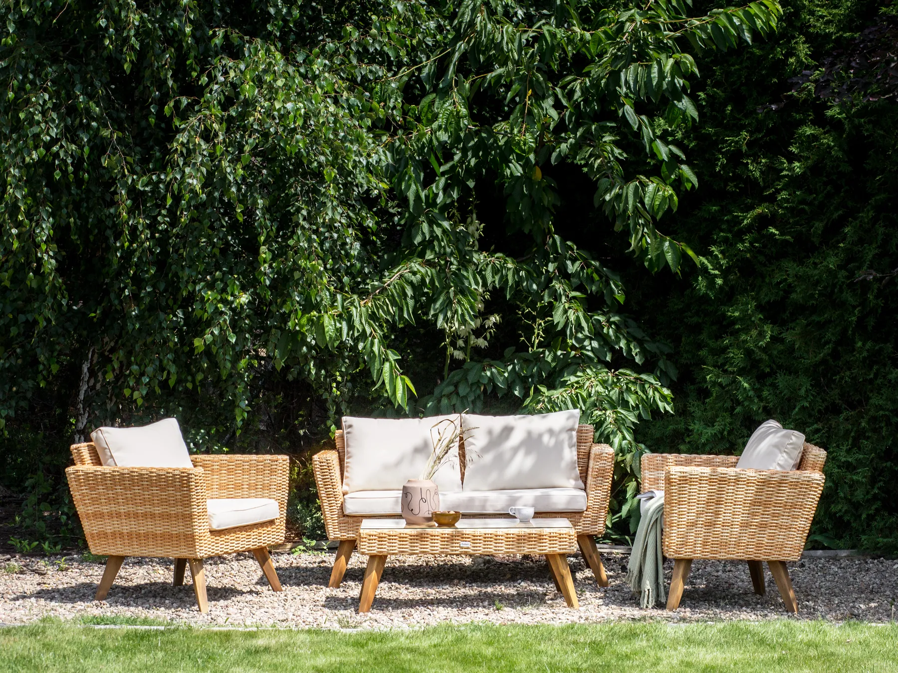 Garden Lounge Set with Table 4 Seater VITTORIA PE Rattan Off-White_930681
