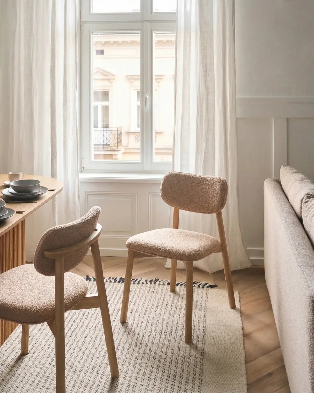 Set of 2 Dining Chairs MILLS Boucle Light Brown/ Beige