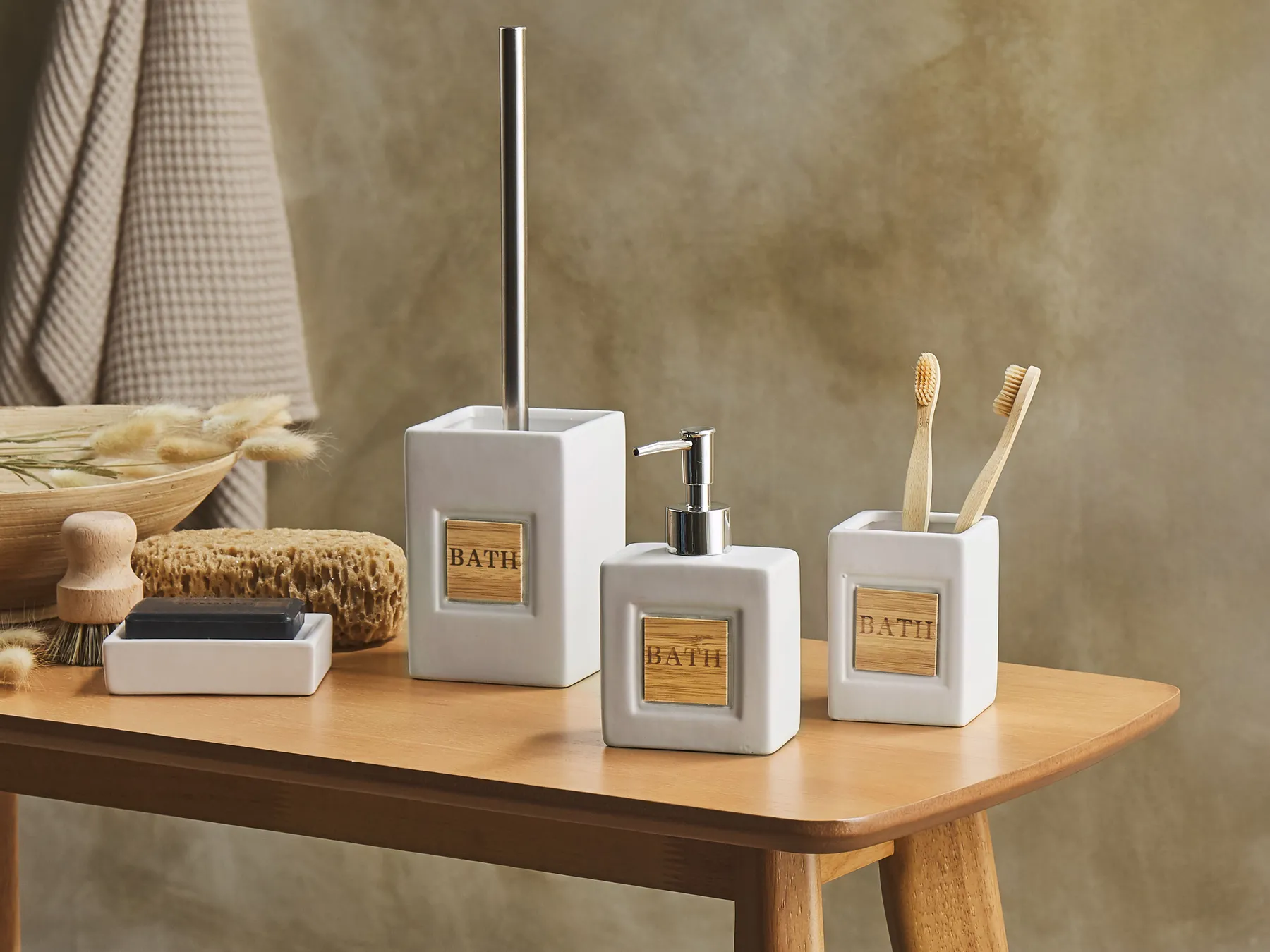 Set med badrumstillbehör i 4 delar KOUROU Keramik Beige_823315