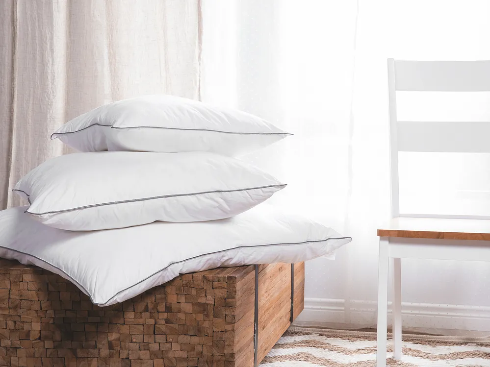 Bed Pillow PELISTER Low 80 x 80 cm Microfibre White_687241